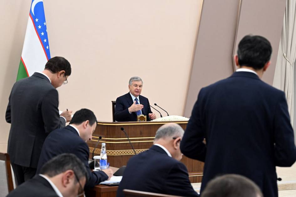 В Узбекистане под председательством президента создан Промышленный совет